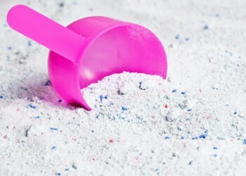 Deterjen Ramah Lingkungan Dari Brangkasan Jagung dan Buah Lerak