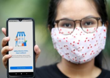 Peluncuran CrediMart dan CrediStore