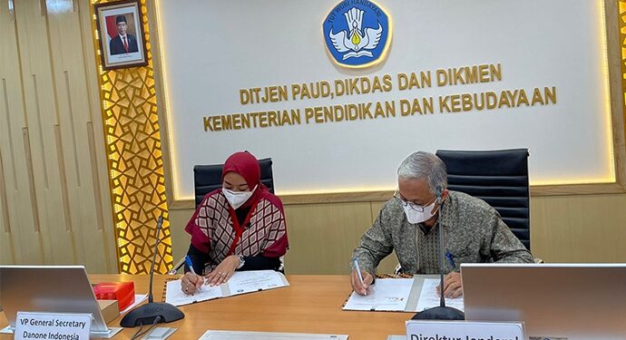 Danone Kemendikbudristek