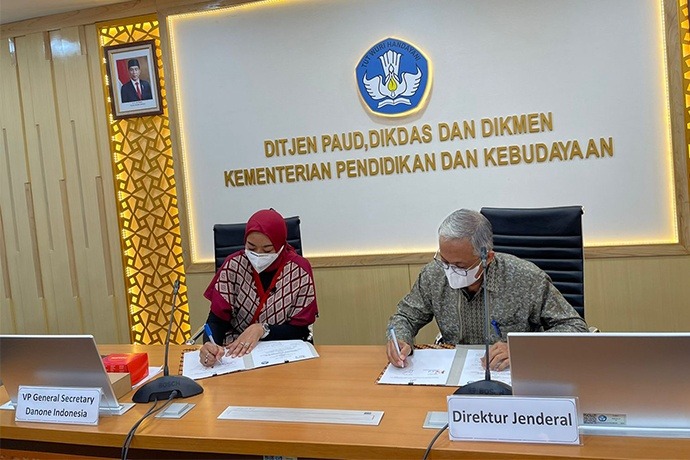 Danone Kemendikbudristek