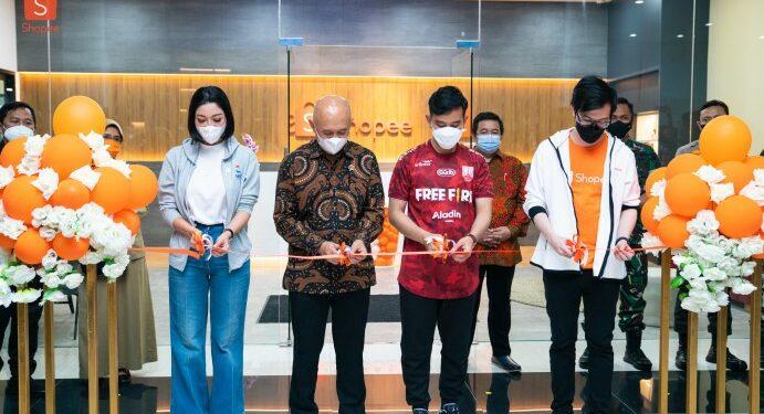 Peresmian Shopee dan Garena Hub