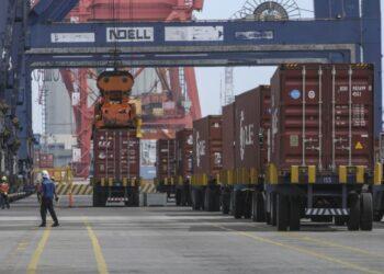 Digitalisasi Logistik Pelabuhan