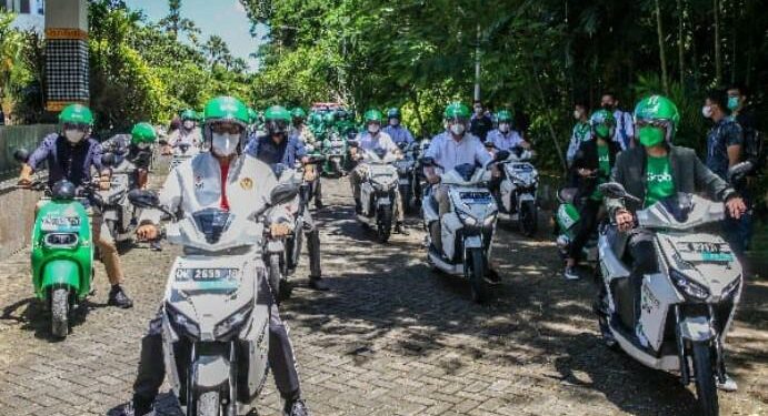 Kendaraan LIstrik Grab