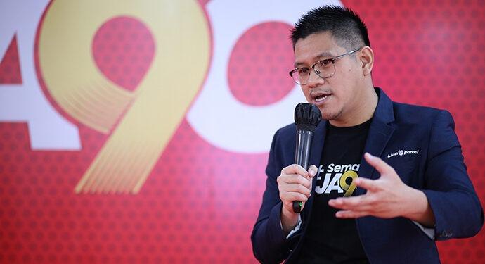 Lion Parcel Kenny Kwanto