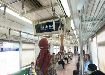 MacroAd Commuterline