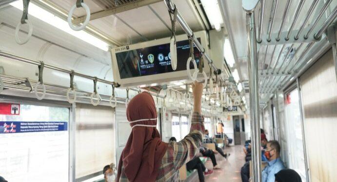 MacroAd Commuterline