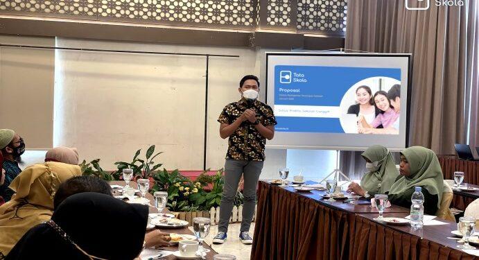 Pelatihan Tata Skola di Kendal