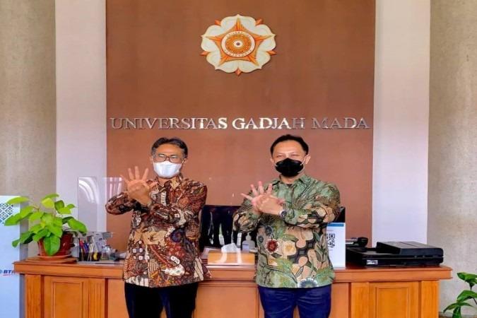 Telkom x UGM