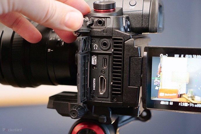 Lumix GH6