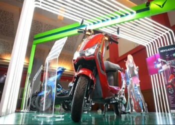 Motor Listrik Virgo and the Sparklings