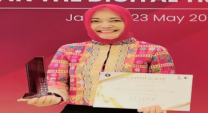 Sri Safitri - Telkom