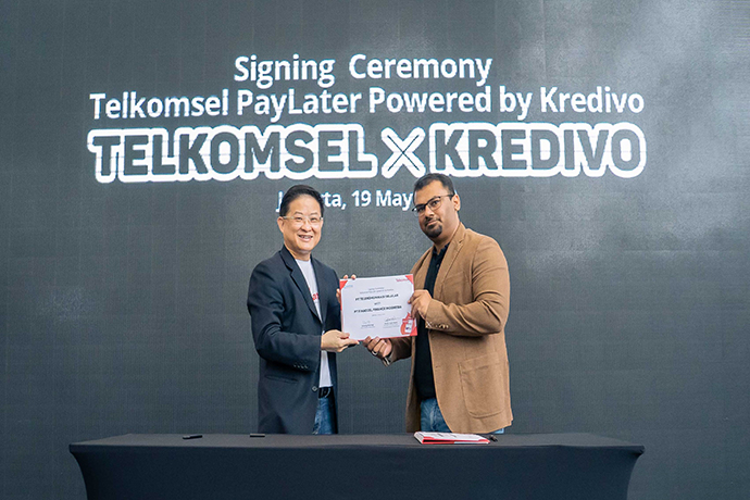 Telkomsel x Kredivo