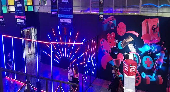 Creative Edu Exhibiton