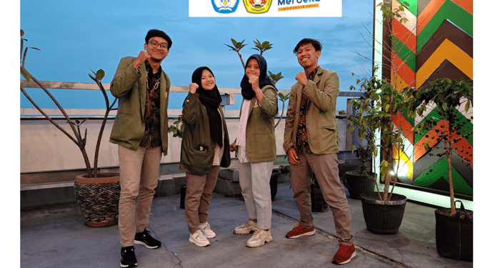 Tim mahasiswa UPN Jogja