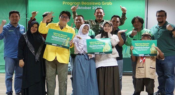 program beasiswa Grab