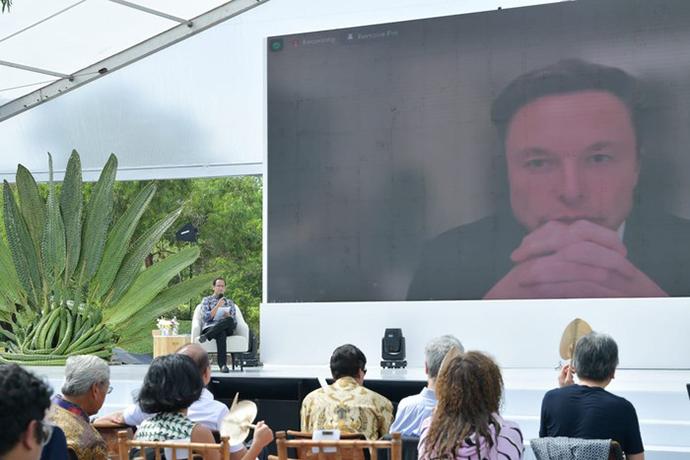 Elon Musk dan Nadiem