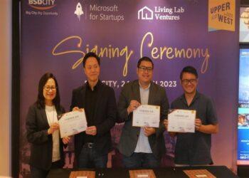 Signing Upper West dengan Microsoft dan LLV