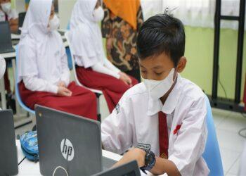 Inisiatif Pendidikan HP