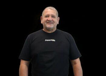 Peter van Zyl - PasarPolis