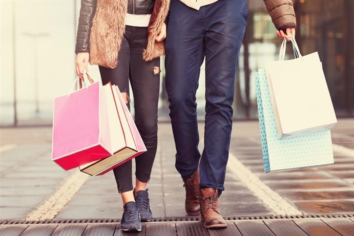 e-Shopaholics