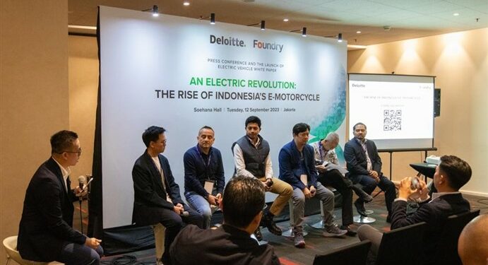 sepeda motor listrik