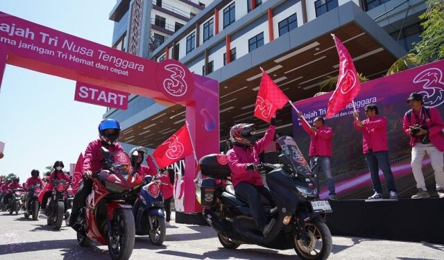 Dorong Pemanfaatan Akses Digital Gen Z, Jelajah Tri Digelar di NTT