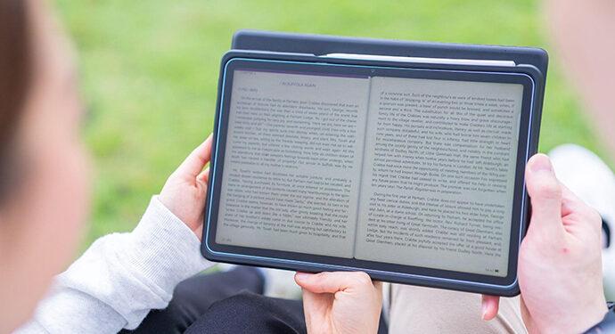 Tablet Dengan Layar Bertekstur Kertas yang Nyaman untuk Mata