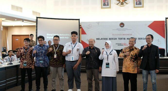 Forum Pelajar Indonesia (FOR) 12