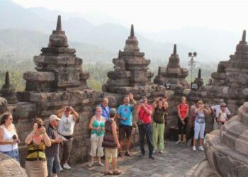 Wisatawan Mancanegara (wisman)