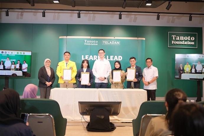 beasiswa TELADAN