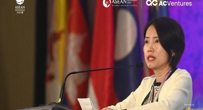 Helen Wong - AC Ventures