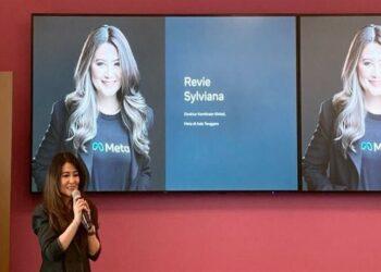 Revie Sylviana - Meta