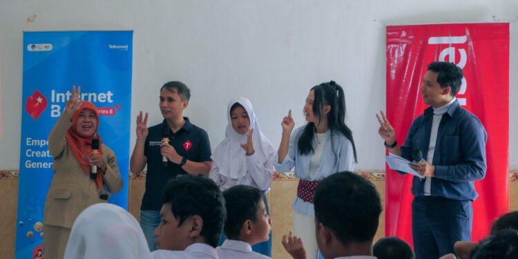 Internet BAIK Tingkatkan Literasi Digital ke Lebih dari 1.000 Pelajar dan Guru di Indonesia