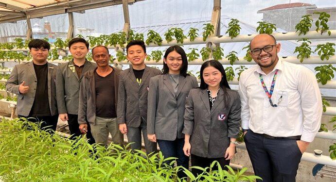 UPH - Smart Indoor Hidroponik