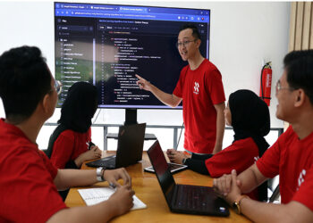 Bangkit Buka Peluang bagi Lebih dari 4.500 Mahasiswa untuk Belajar AI