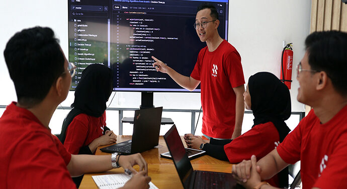 Bangkit Buka Peluang bagi Lebih dari 4.500 Mahasiswa untuk Belajar AI