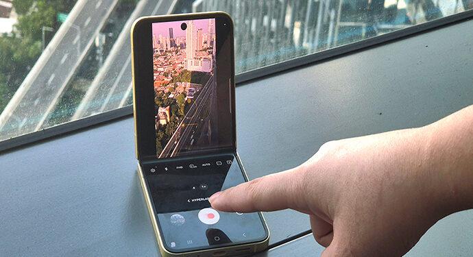 Tangkap Momen Jadi Konten Media Sosial Yang Menarik Dengan Galaxy Z Flip6
