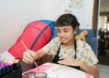 Berdayakan Seniman Disabilitas Telkomsel Gelar Program “Sambungkan Senyuman untuk Generasi Gemilang”