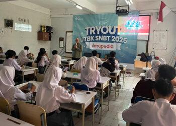 Telkomsel Gelar Ilmupedia Tryout UTBK 2025 Untuk 16.000 Siswa di 30 Kota