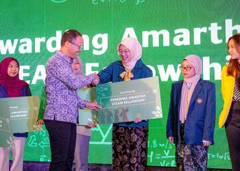 Amartha Buka Program Beasiswa Bagi Mahasiswa Perempuan di Bidang STEAM