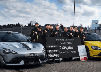 Xiaomi SU7 Ultra Pecahkan Rekor Baru untuk Mobil Listrik Mewah