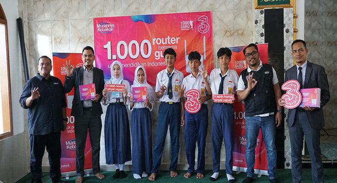 Tri dan 1.000 Guru Foundation Buka Akses Digital Untuk 400 Sekolah di Pelosok Negeri