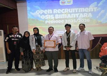 Teman Pintar Jaring 2.640 Pelajar & UMKM di Empat Kota Belajar Literasi Digital