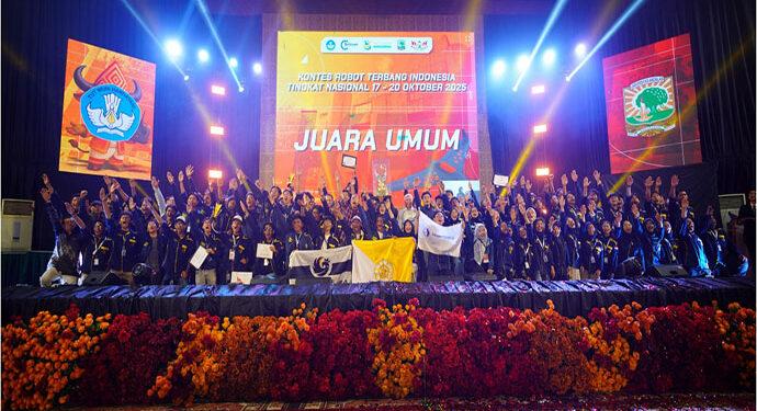 Tim UGM Jadi Juara Umum Kontes Robot Terbang Indonesia 2025