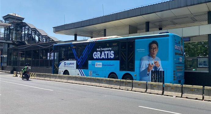 Kredivo x Transjakarta