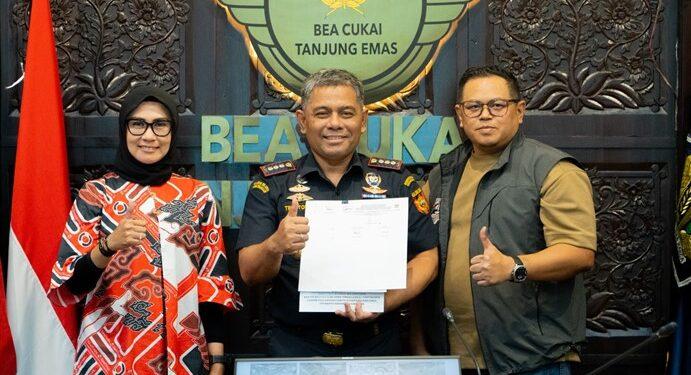 TransTRACK x Bea Cukai