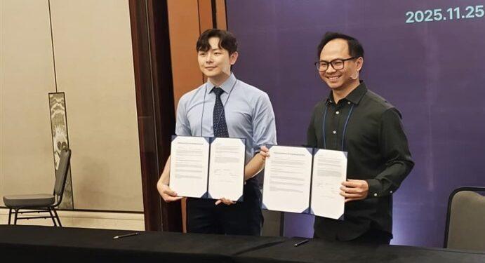 HelloBeauty x CMarketplus