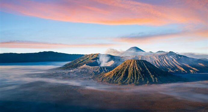 Destinasi Musim Hujan Indonesia