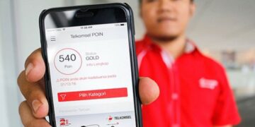 Telkomsel Traktir Pelanggan Di Ultah