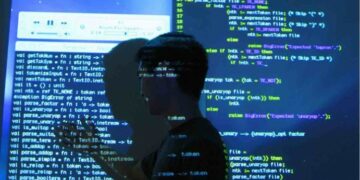 Programmer Masih Jadi Pekerjaan Favorit Lulusan IT